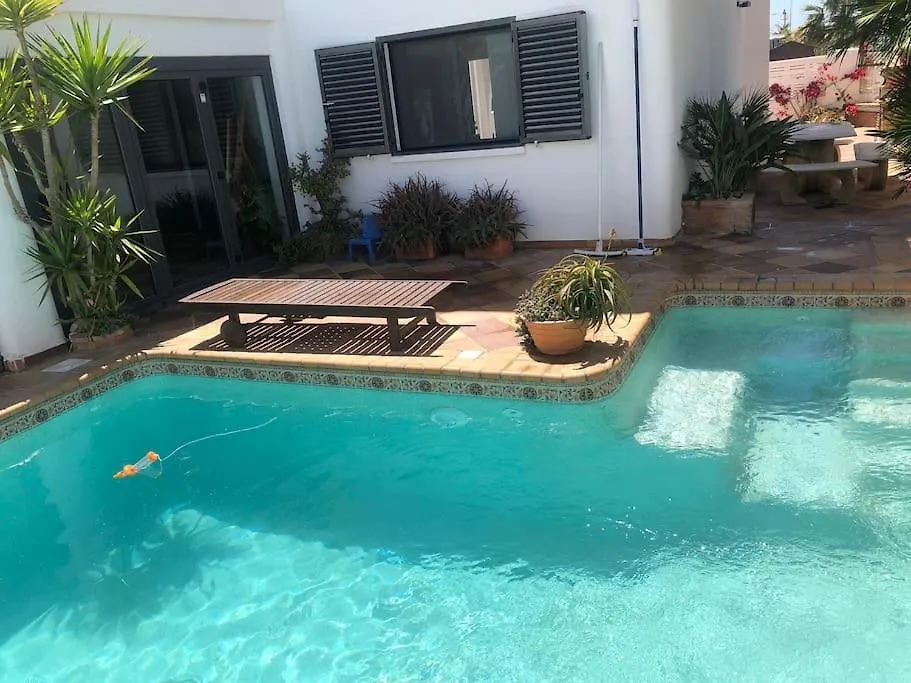 Villa Cinco Palmas Almerimar