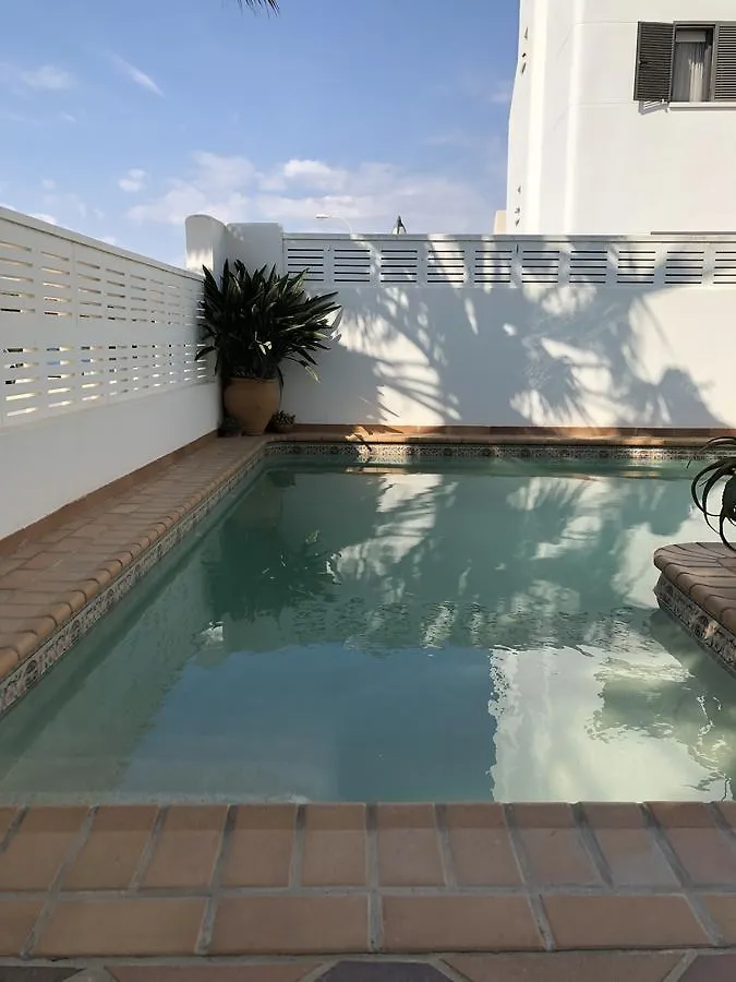 Villa Cinco Palmas Almerimar